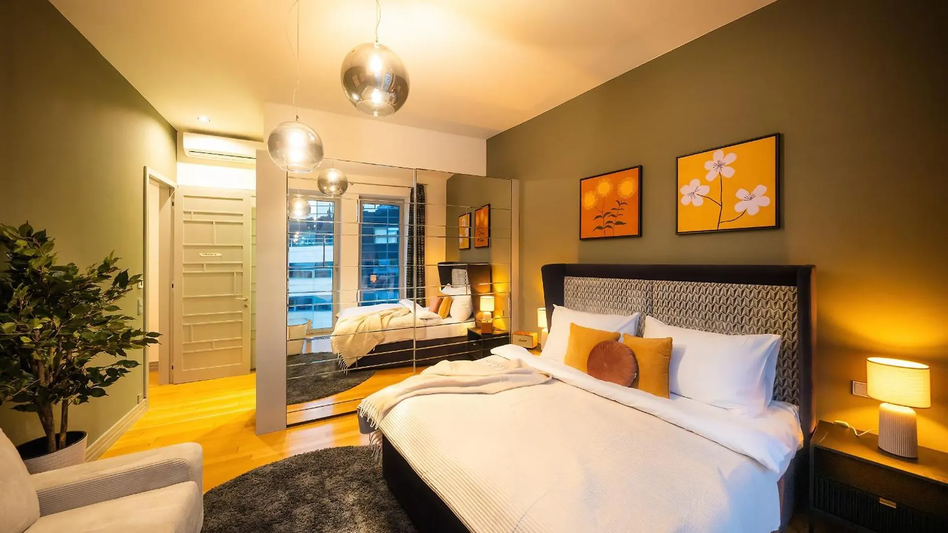 Billionaires Boutique Residence & Premium Suites, Old Town Prague Apartment