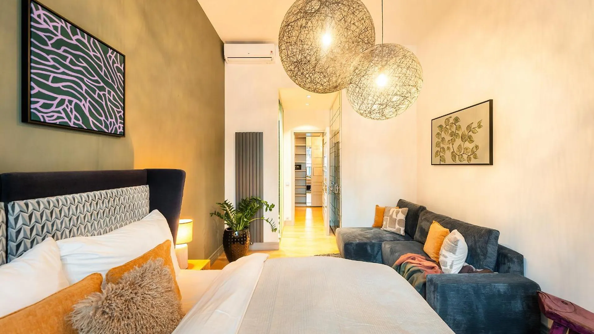 Billionaires Boutique Residence & Premium Suites, Old Town Prague Apartment